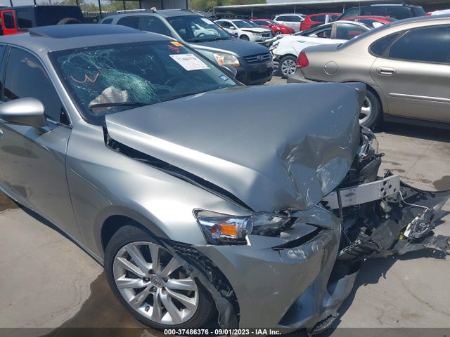 JTHBA1D25G5024152 Lexus IS 200T