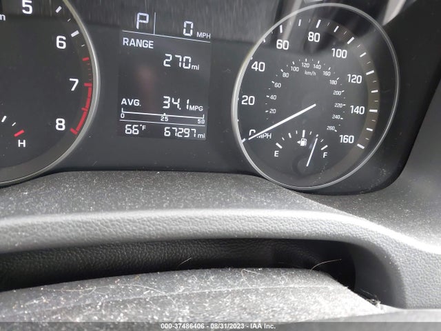 Hyundai ELANTRA SE 2018 5NPD74LF6JH351214 Image 13