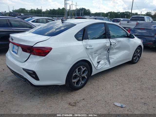 2021 KIA FORTE LXS VIN: 3KPF24AD1ME349629