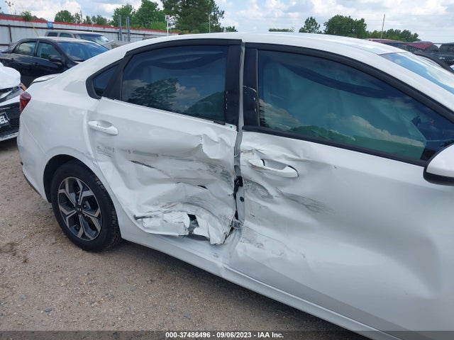 2021 KIA FORTE LXS VIN: 3KPF24AD1ME349629
