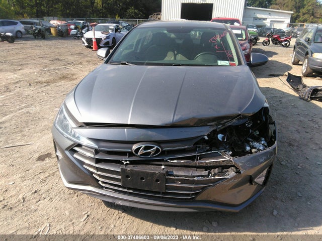 2019 HYUNDAI ELANTRA SE VIN: 5NPD74LF8KH471713