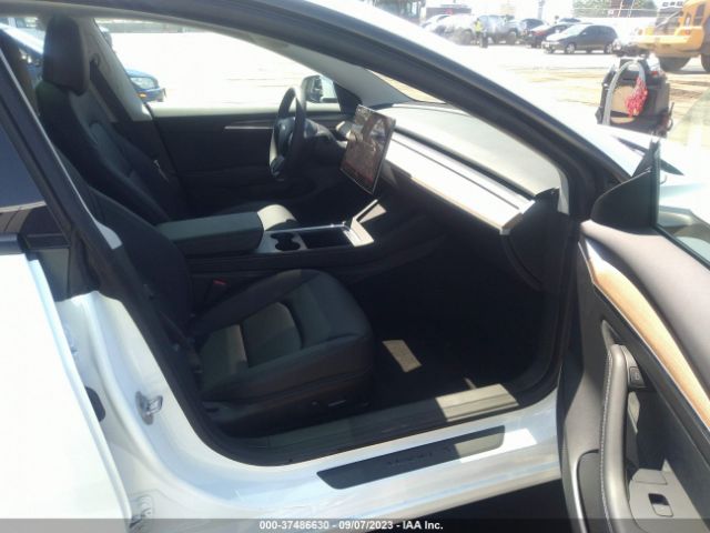 5YJ3E1EA2PF571877 Tesla MODEL 3
