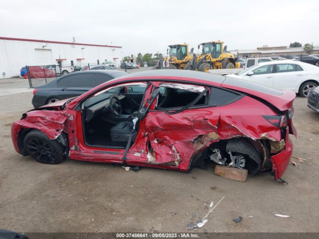 5YJYGDEE0MF217811 Tesla Model Y Long Range