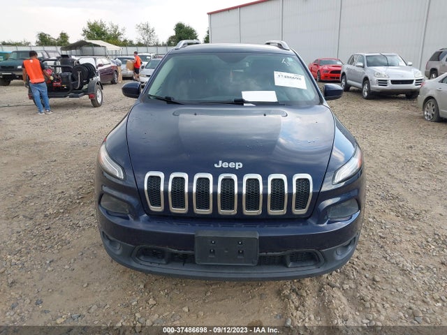 1C4PJMCB7FW661417 Jeep Cherokee Latitude