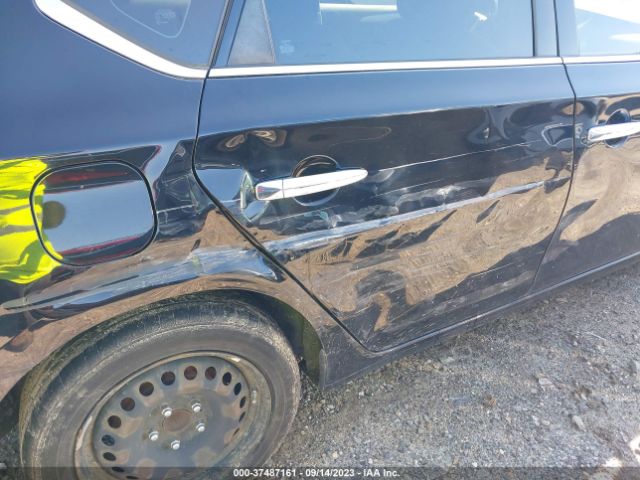 3N1AB7APXFY370442 Nissan Sentra Fe+ S