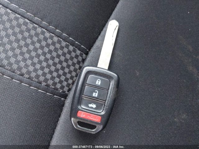 2HGFC2F68KH587959 Honda Civic Sedan Lx