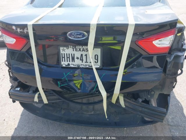 1FA6P0G70G5135717 Ford FUSION S