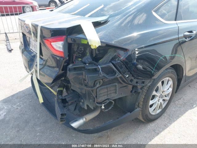 1FA6P0G70G5135717 Ford FUSION S