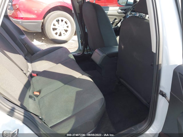 3VWC57BU2KM130723 Volkswagen Jetta S/se/r-line