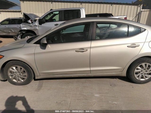 Hyundai ELANTRA SE 2017 KMHD74LFXHU095509 Image 15