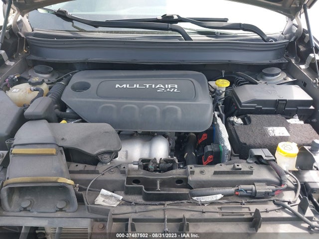 1C4PJLCB1HW669560 Jeep Cherokee Latitude