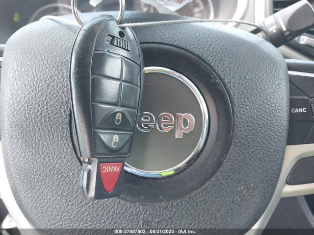 1C4PJLCB1HW669560 Jeep Cherokee Latitude