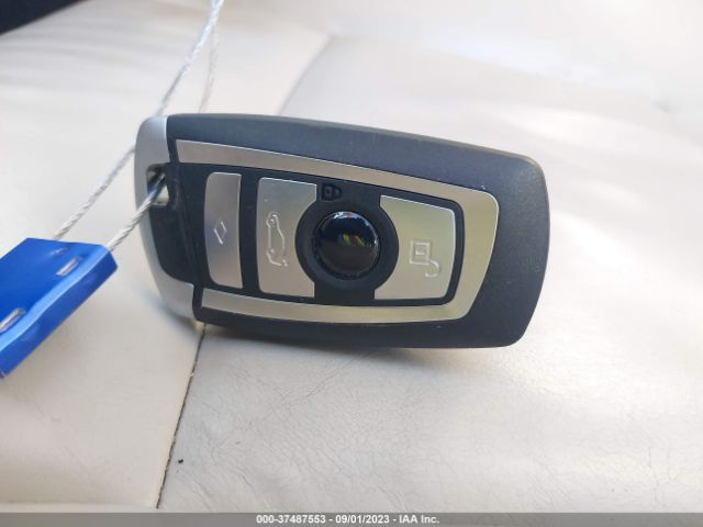 WBA5B1C51FD920750 BMW 5 Series 535i