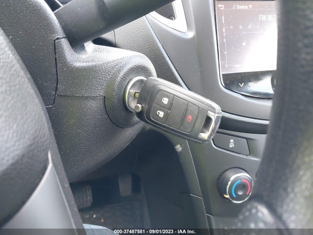 Chevrolet TRAX LS 2015 KL7CJPSB6FB183092 Image 11