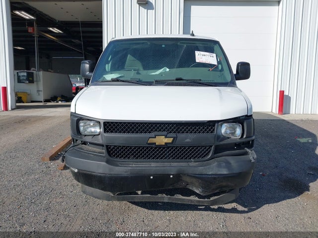 Chevrolet EXPRESS CARGO VAN 2017 1GCWGAFF5H1307578 Image 12
