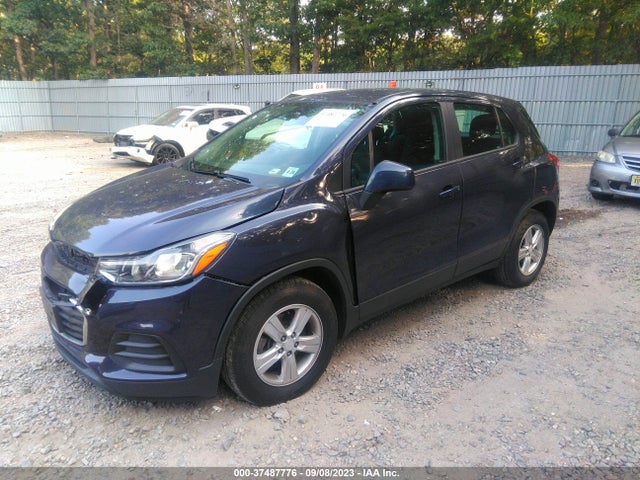 Chevrolet TRAX LS 2019 3GNCJKSB8KL256274 Image 2