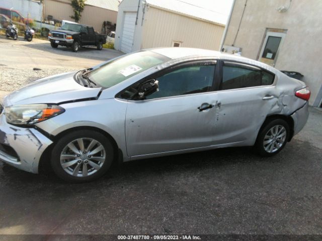 KNAFX4A83E5157403 KIA FORTE EX