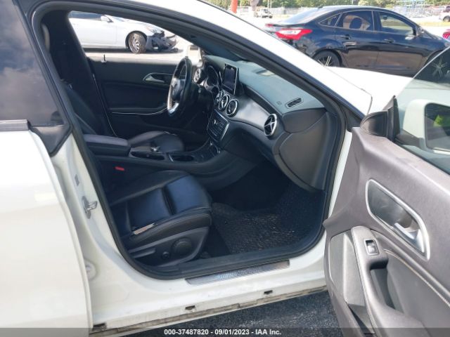 2016 MERCEDES-BENZ CLA 250 WDDSJ4EB3GN361944 Photo 4