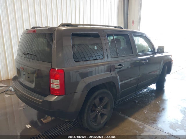 1C4NJPBB1GD790809 Jeep Patriot 75th Anniversary