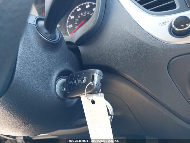 Hyundai ACCENT SE 2018 3KPC24A38JE011781 Image 11