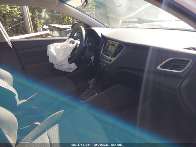 Hyundai ACCENT SE 2018 3KPC24A38JE011781 Image 5