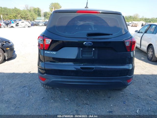 1FMCU0F75KUC46992 Ford ESCAPE S