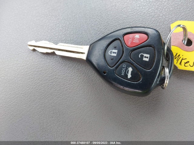 2008 TOYOTA CAMRY VIN: 4T4BE46K98R015516