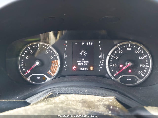 ZACNJBBB7KPK03605 Jeep Renegade Altitude