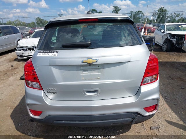 Chevrolet TRAX LS 2019 3GNCJKSB9KL347926 Image 16