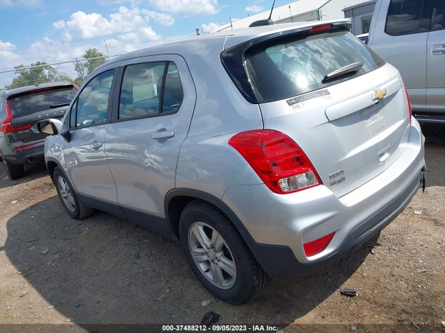 Chevrolet TRAX LS 2019 3GNCJKSB9KL347926 Image 3