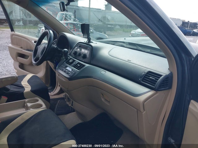2005 HONDA ODYSSEY EX-L VIN: 5FNRL38695B049117
