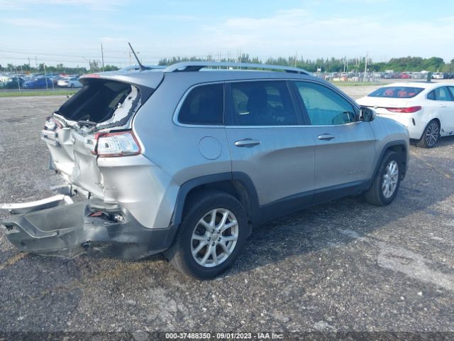 1C4PJMCB1GW213742 Jeep Cherokee Latitude