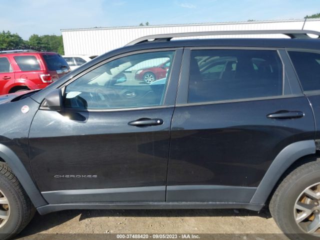 1C4PJMBS2FW777495 Jeep Cherokee Trailhawk