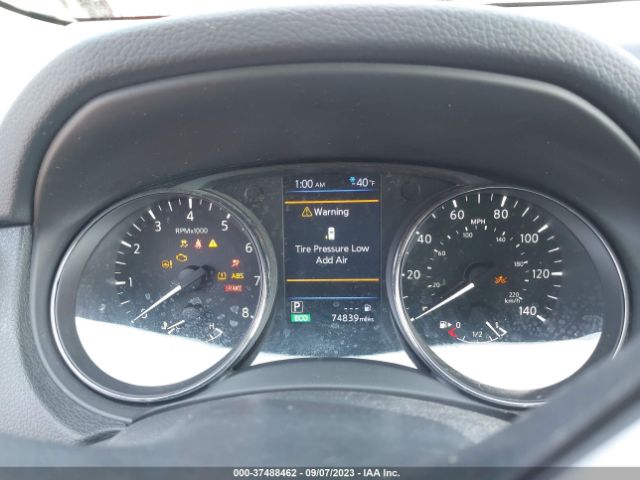 5N1AT2MV8JC798594 Nissan ROGUE SV