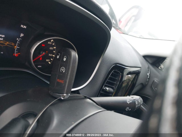 2019 JEEP COMPASS LIMITED VIN: 3C4NJDCB4KT620881