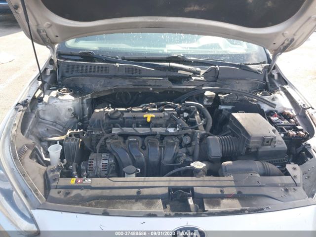 3KPF24AD1KE115889 KIA Forte Lxs