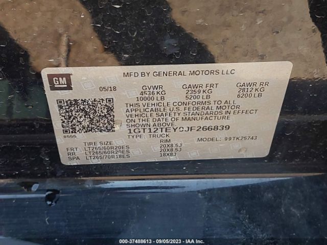 1GT12TEY9JF266839 GMC Sierra 2500hd Slt