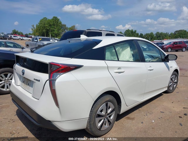 Toyota Prius Four 2016 JTDKARFU8G3006979 Image 4