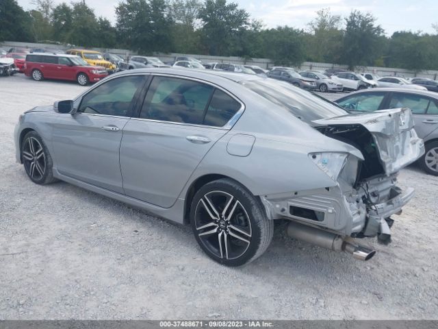 1HGCR3F92HA031266 Honda Accord Sedan Touring