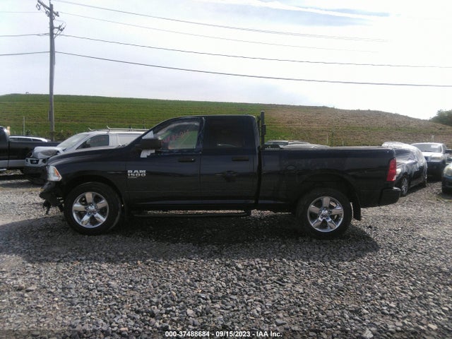1C6RR7FG3KS534425 RAM 1500 Classic Express