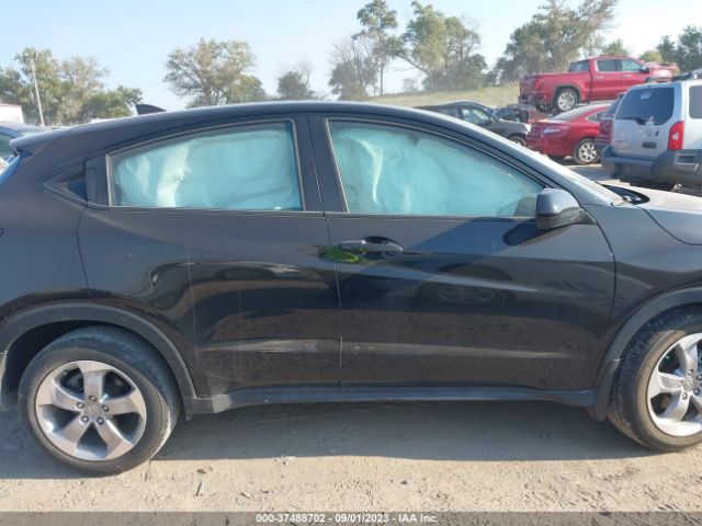3CZRU6H33KG705946 Honda HR-V LX