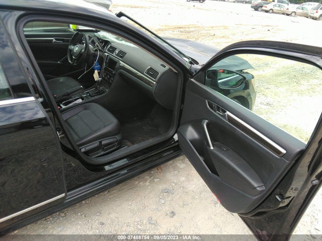 1VWBS7A33GC040079 Volkswagen Passat 1.8t Se