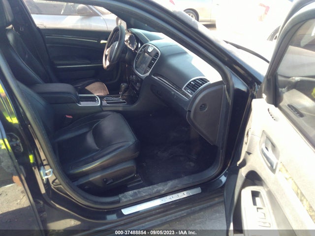 2013 CHRYSLER 300 300C VIN: 2C3CCAET0DH564377