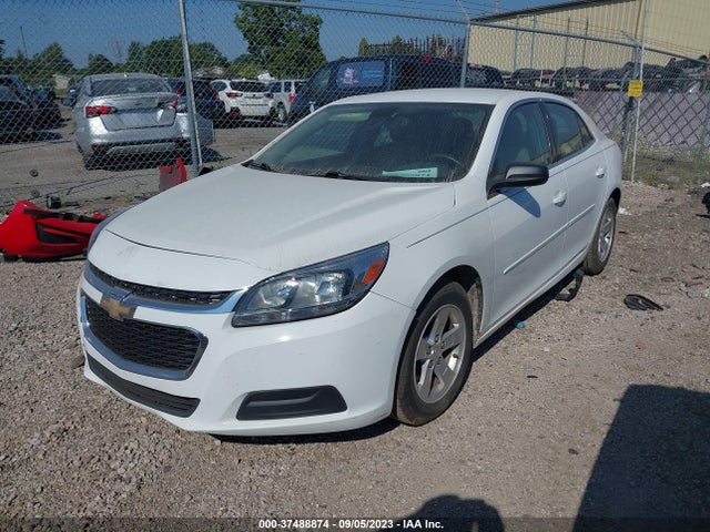 Chevrolet MALIBU LS 2015 1G11B5SL4FF217598 Image 2