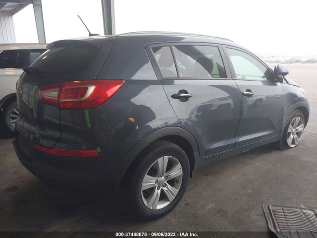 2011 KIA SPORTAGE LX VIN: KNDPBCA23B7081922