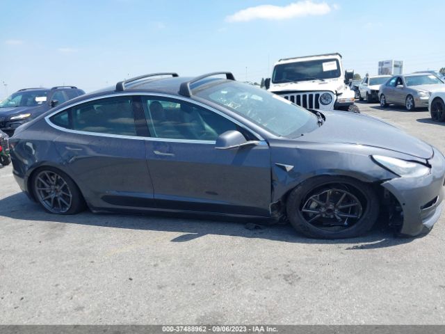 5YJ3E1EA4KF352315 Tesla Model 3 Range