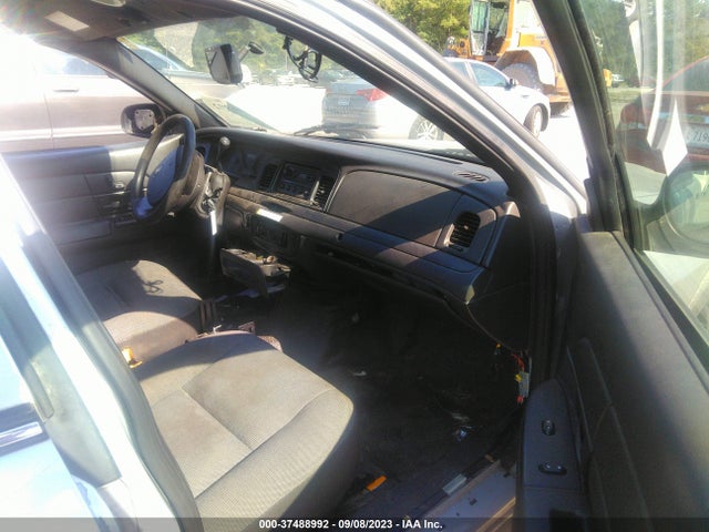 2008 FORD POLICE INTERCEPTOR 2FAHP71V68X136220 Photo 4