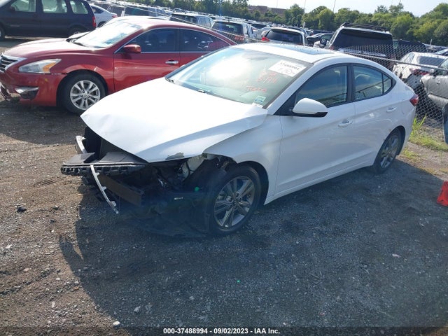 Hyundai Elantra Value Edition 2018 5NPD84LF0JH336916 Image 2