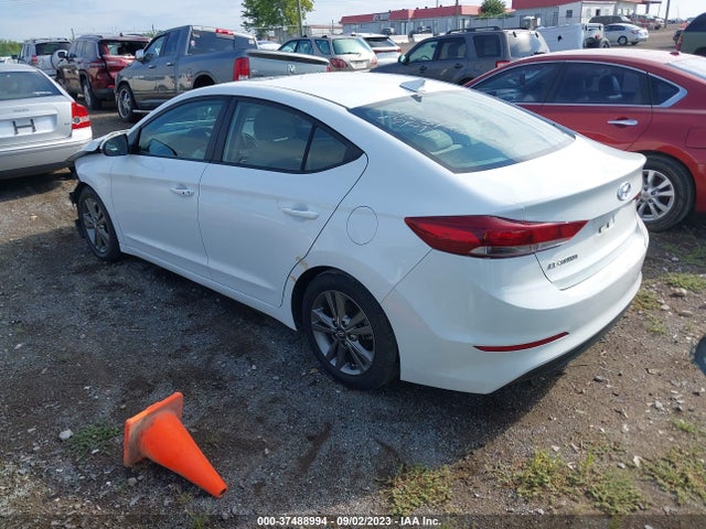 Hyundai Elantra Value Edition 2018 5NPD84LF0JH336916 Image 3