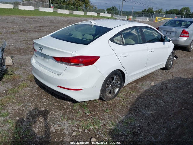 Hyundai Elantra Value Edition 2018 5NPD84LF0JH336916 Image 4